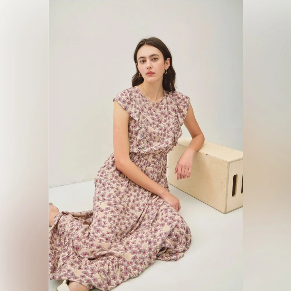 NWT Floral Ruffle‎ Sleeve Midi Dress Women’s Size Small